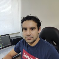 Luis Salazar