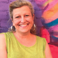 Karen Dionne