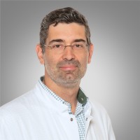 PD Dr. Dr. Yves Acklin, executive MBA HSG