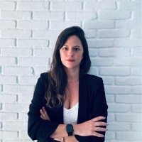 Julia Mello