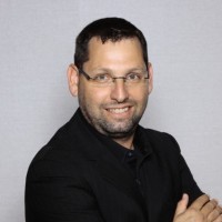 Nir Abraham