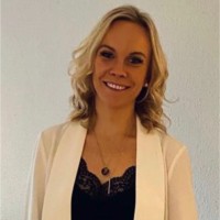 Stephanie Strütt