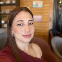 Özge Gülbahar
