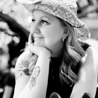 Lori Fischbach