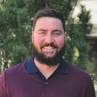 Wade Pierce, Mba
