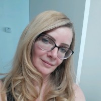 Karen Holmes