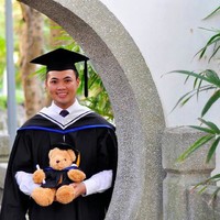 Adrian Lo