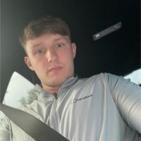 Damian Sharratt