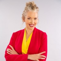 Dr. Julie Pullen