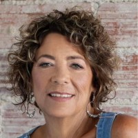 Kim Herrington