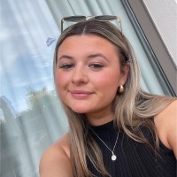 Ellie Page