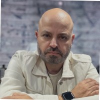 BORA ÖZKAN