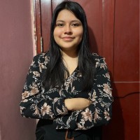 Nayely León