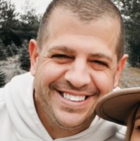 Adam Hennen