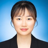 YUJIN LEE
