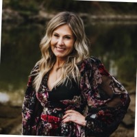 Betsy Jones