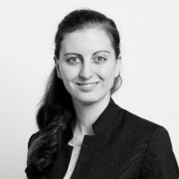 Eszter Schmidt