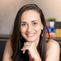 Simone Pereira Sampaio Araujo