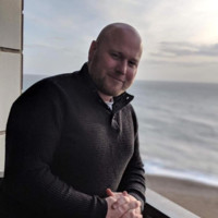 Simon Jones