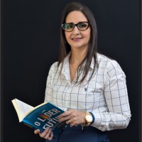 Renata Barros