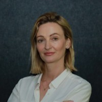 Yvonne Kerr