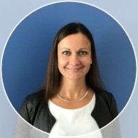 Karin Dobes
