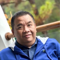 Chino Reyes