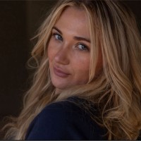 Ava Schenker