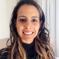 Eveline Diniz e Souza