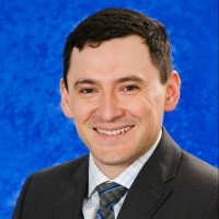 Óscar B.