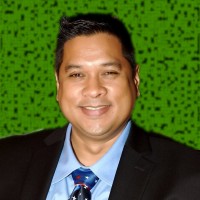 Raymond Lee