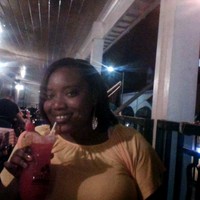 Lindera Mackey