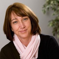 Clare Luszczewski
