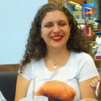 Caroline Schuhmann Machado