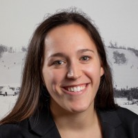 Claire Ystebo