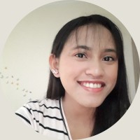 Yovita Hamsale