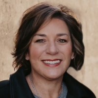 Julie Wadle