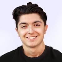 Ian Flores