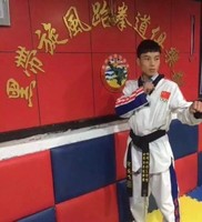 宋龙飞