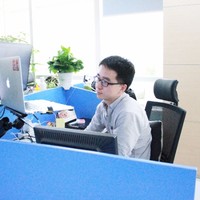 Yan Huang