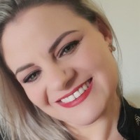 Jéssica Holzinger Caglioni
