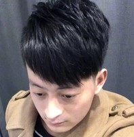 叶飞龙