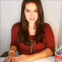 Mariah De Castro Neves