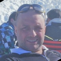 Tim Knowles