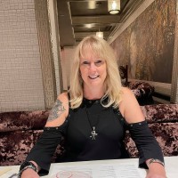 Lynn Esparra
