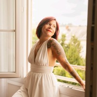 Vanessa Claude