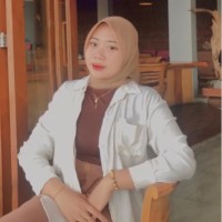 Shinta Yulia Dewi