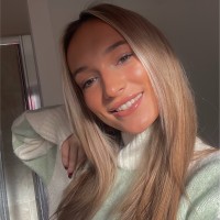 Camilla Holmes