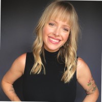 Jenée Land