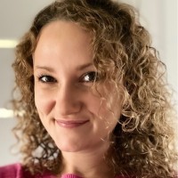 Karolina Gaczoł